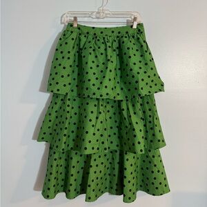 Trendy “who what wear” green with black polka dots layered midi skirt size 2